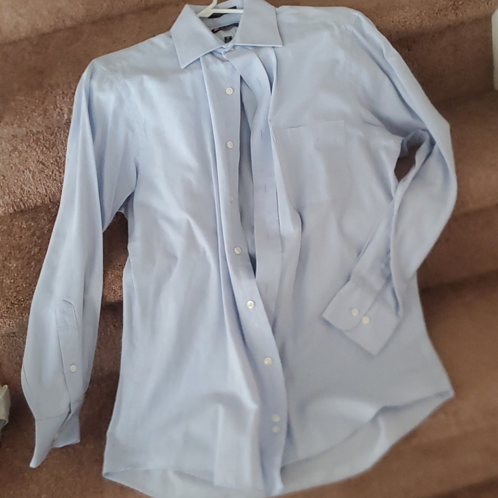 chaps blue button up dress shirt 32/33 wrinkle fre